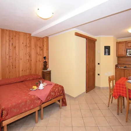 Studio In Ao דירה