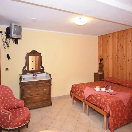 Studio In Ao * גבי